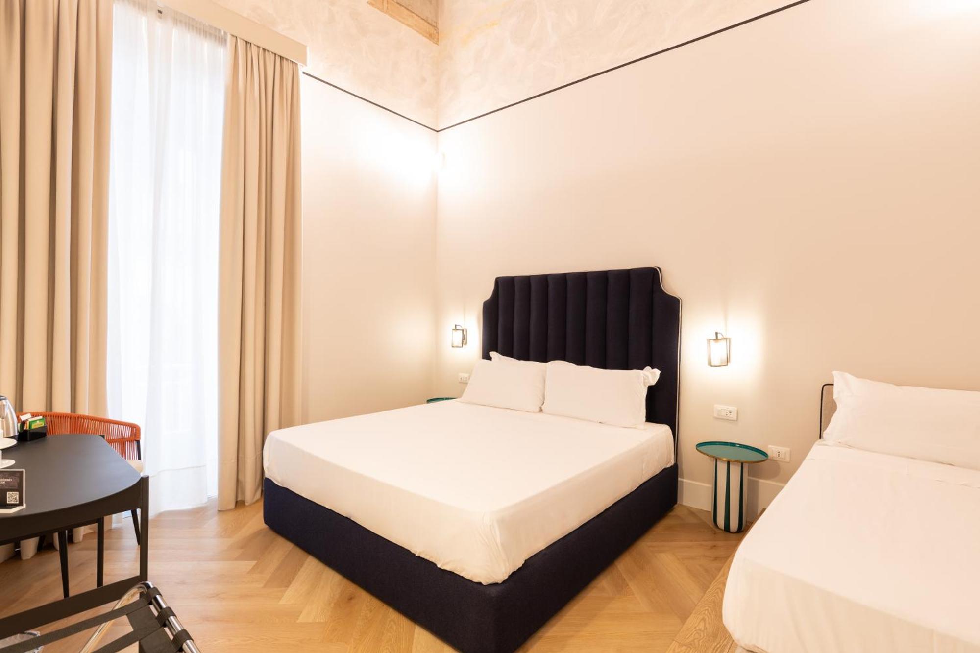 Relais Ammira Hotel Napels Buitenkant foto